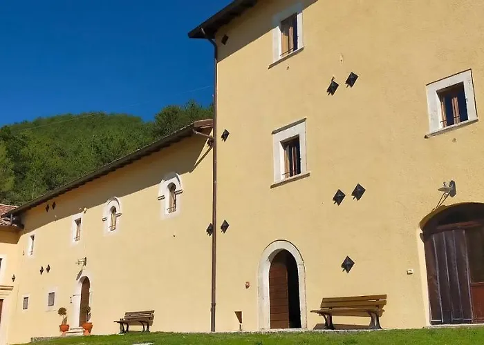 Casa Fra Ambrogio Bed & Breakfast Pizzoli